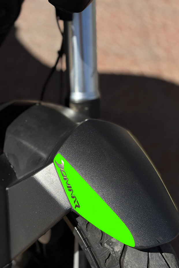 Small Detail Stickers for the Bajaj Dominar 250/400 (Right and Left)