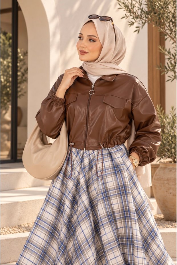 Women's Zipper-Front Faux Leather Cropped Jacket SB0071
