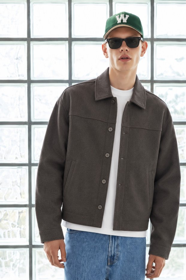 Men’s Shirt Collar Button-Front Melton Coffee-Colored Jacket