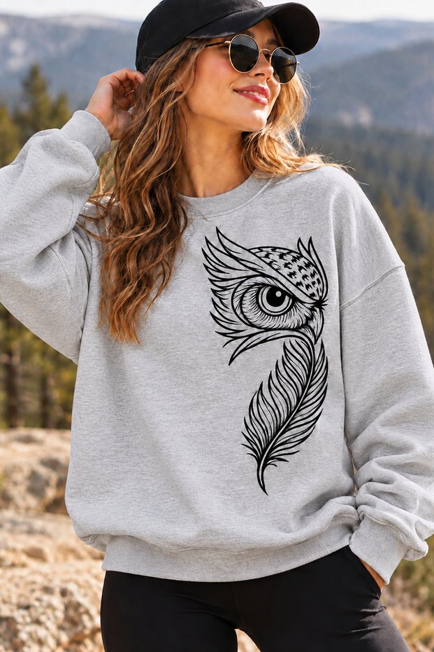 Owl and Feather-Printed Unisex Oversized Sweatshirt – Crew Neck Relaxed-Fit Casual Sweatshirt