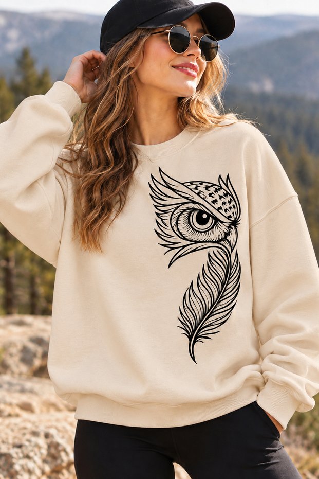 Owl and Feather-Printed Unisex Oversized Sweatshirt – Crew Neck Relaxed-Fit Casual Sweatshirt