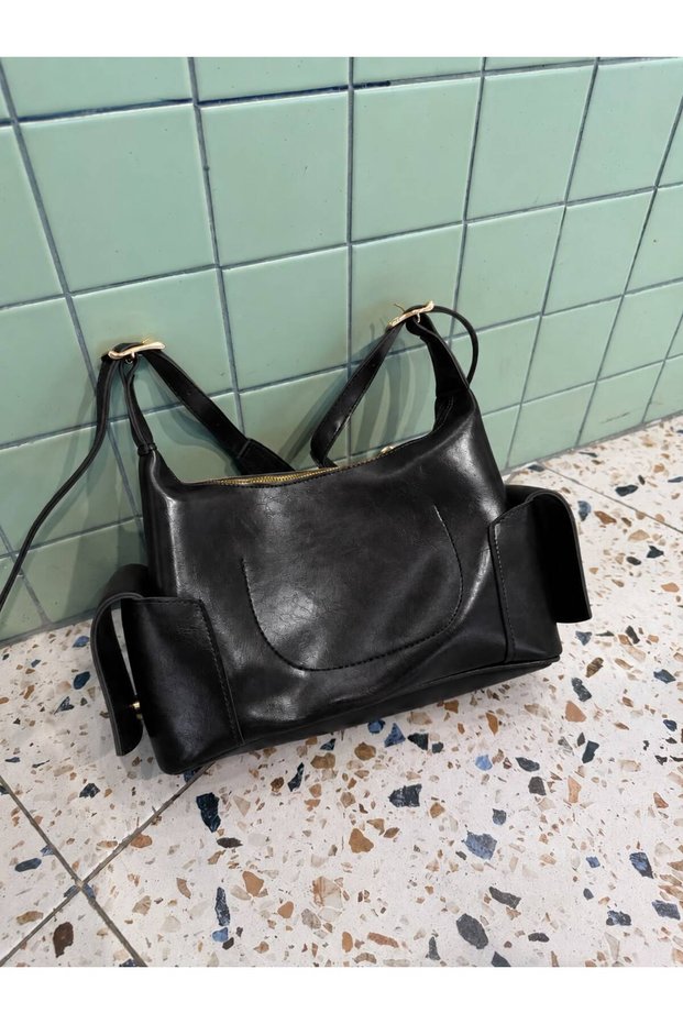 Women's Shoulder Bag with Two Side Pockets