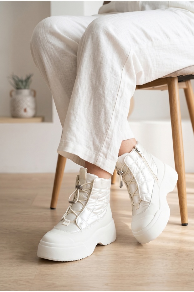 Women's Waterproof, with thick sole, Zip-Up Snow Boots