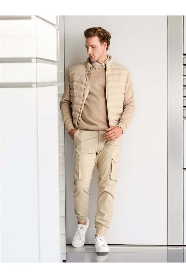 Trousers, beige