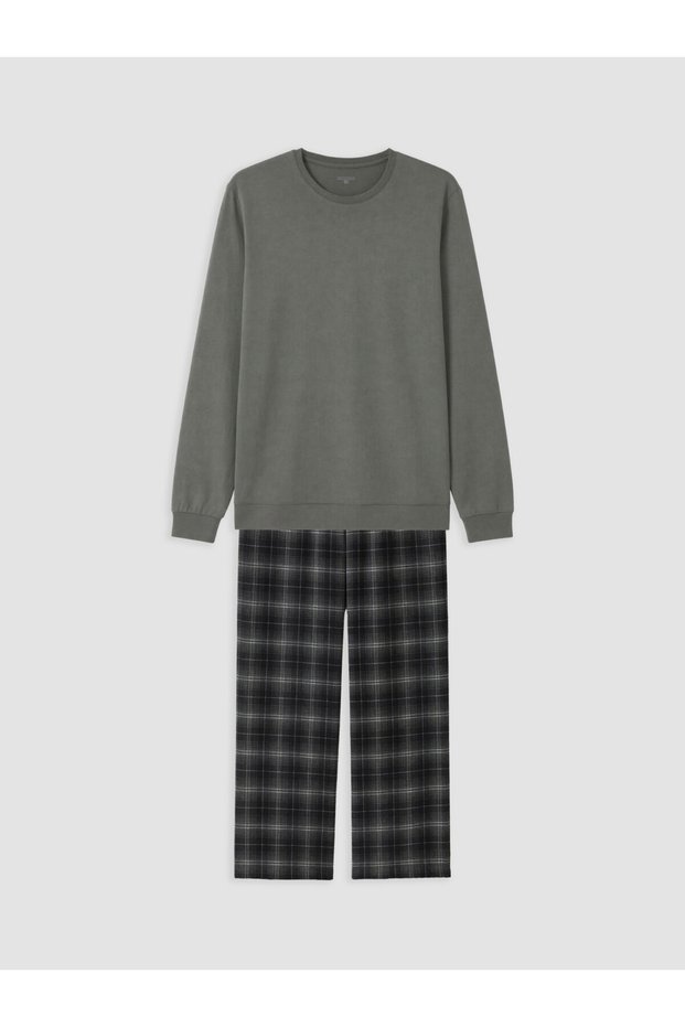 Trendy Picks from Kübra Butik: Checked Embroidered Men's Pajama Set