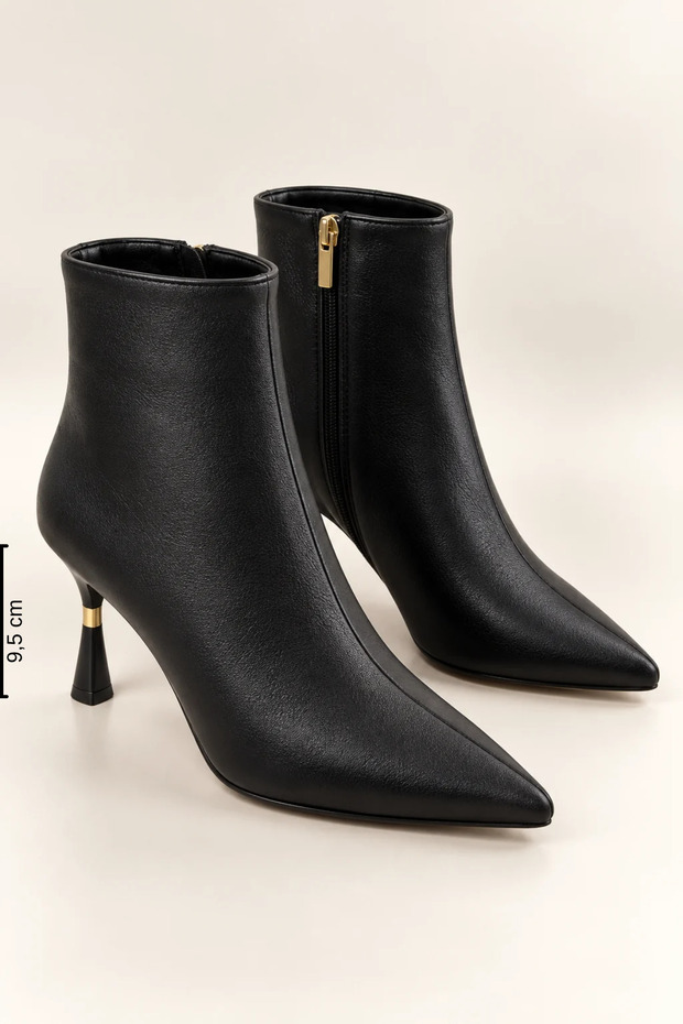 Women's Black Short Boots with a 9.5-cm Heel: Elegant and Stylish Design