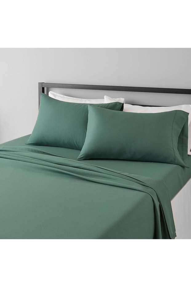 Lightweight Super Soft Easy Care Microfiber Bed Sheet Set with 14” Deep Pockets - Queen, Emerald Gre