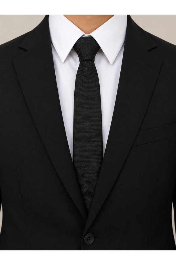 5.5 cm black slim tie