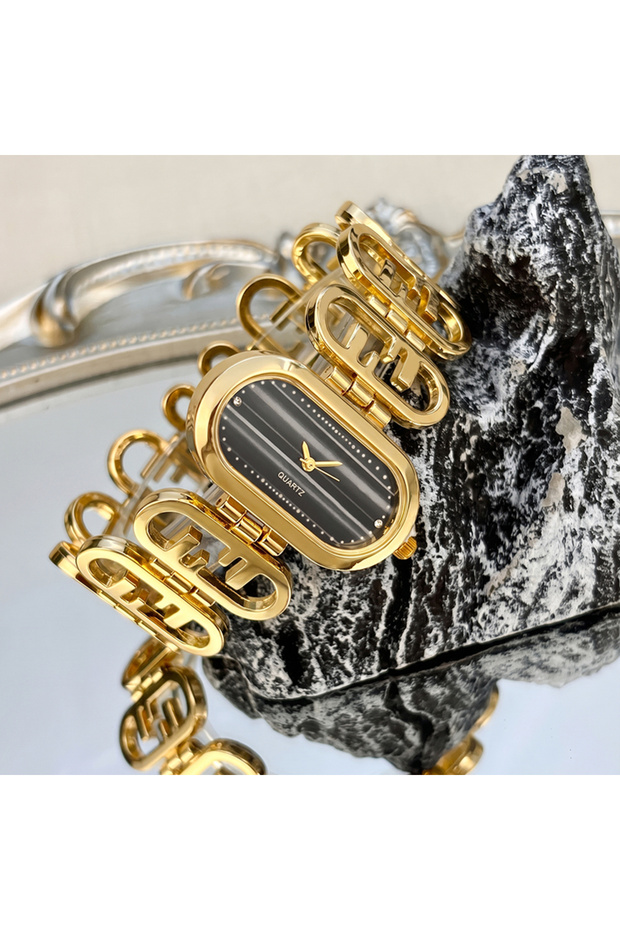 golden black Designer Flat Oval Dial Double-F Chain Bracelet Fashion Watch for Women