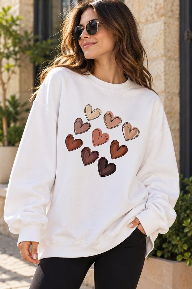 Unisex Oversized Sweatshirt with Striped Hearts Print – Crew Neck Relaxed-Fit Casual Sweatshirt