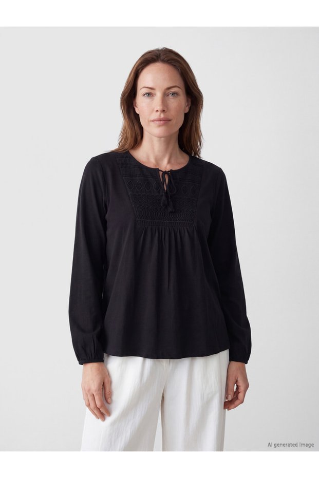 Trendy Picks from Kübra Butik: Tie-Detail Blouse with Embroidered Collar