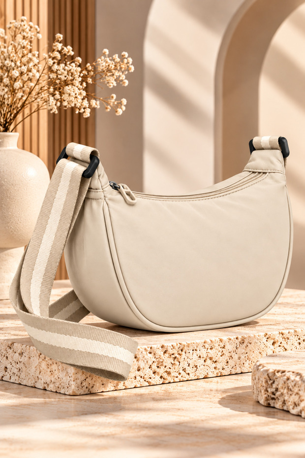 Women's Adjustable-Strap Mini Shoulder Bag and Crossbody Bag 0066