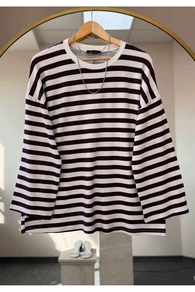 STRIPED OVERSIZED WOMEN'S SWEATSHIRT