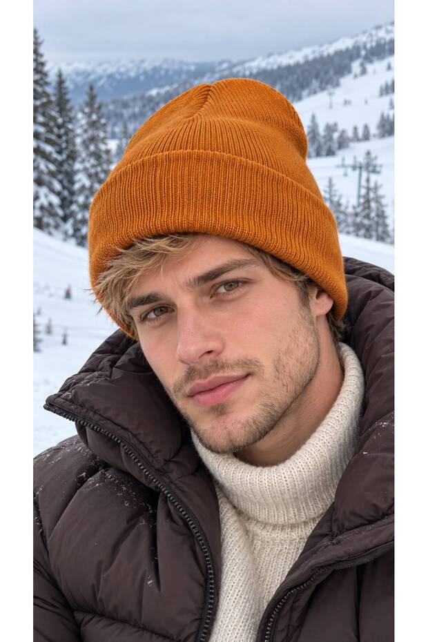 Taba Soft-Textured Knit Men's Beanie
