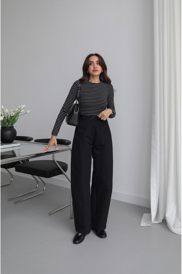 Black High-Waisted Bell-Bottom Pants