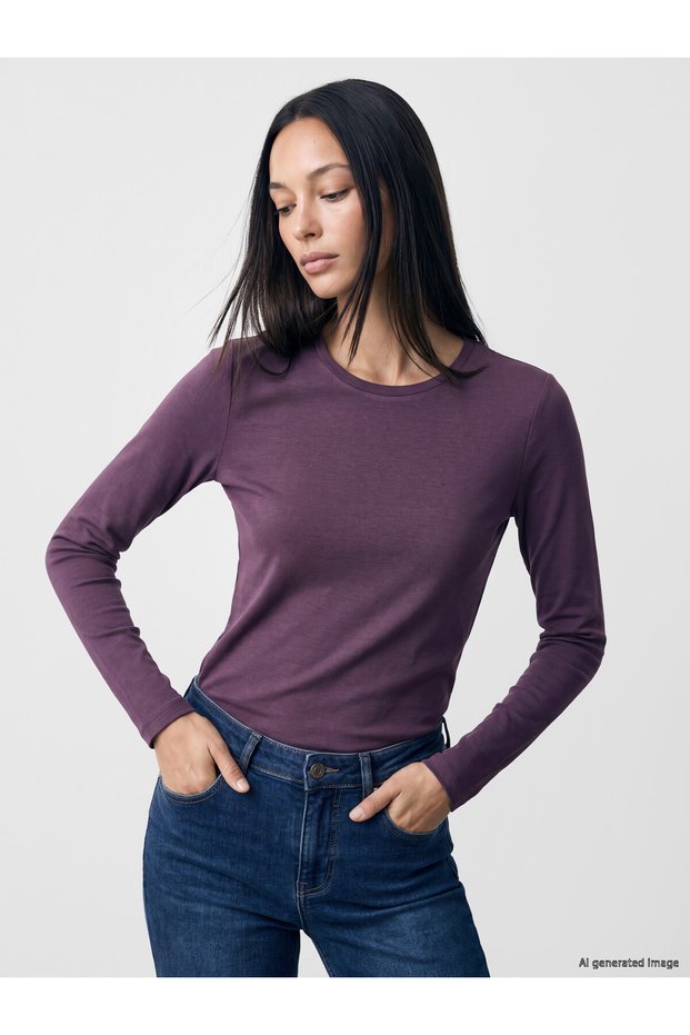 LCW EVERYDAY Purple Scuba Fabric Solid-Color Slim-Fit Long-Sleeve Women's T-Shirt, Featuring the ALITA CITY Touch