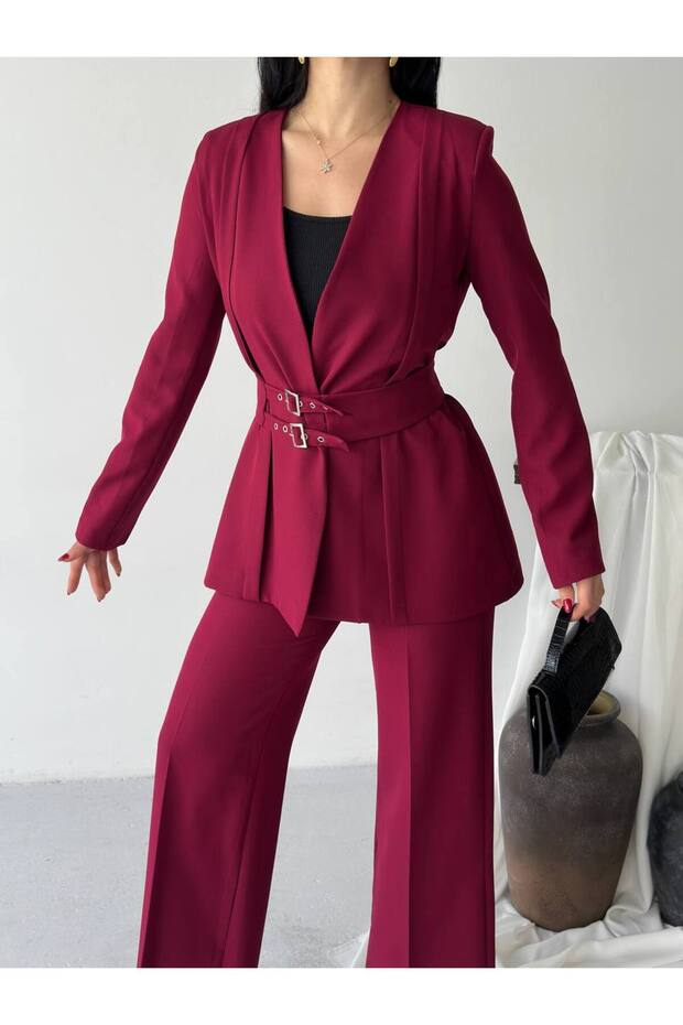 Women's Belt Detail Jacket and Pants Set—Stylish, Modern-Cut Two-Piece Set