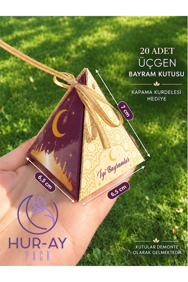 Holiday Gift Package, Triangle Gift Package, Triangle-Shaped Box, Gift Kit, 20 Pieces