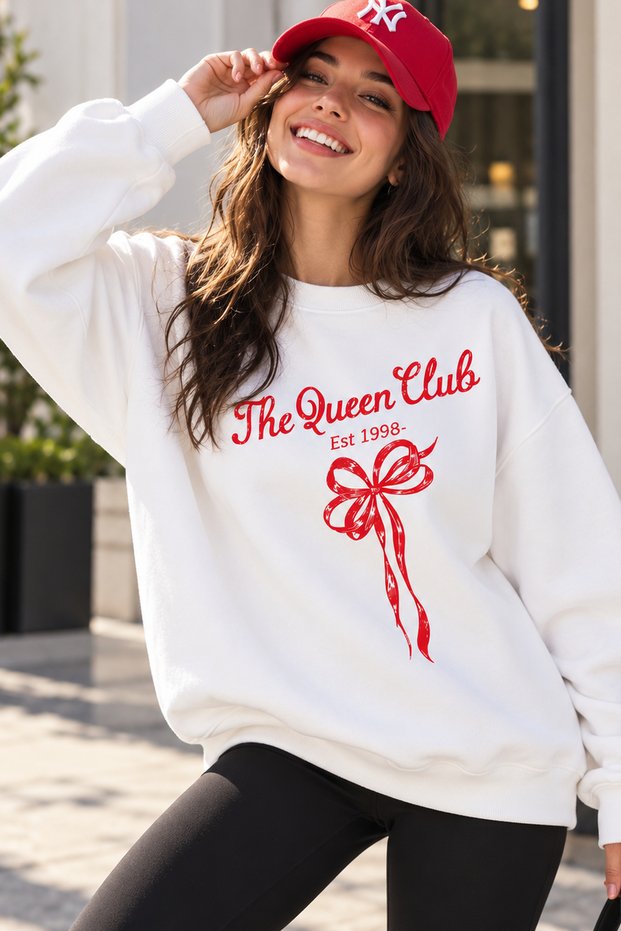 The Queen Club Unisex Oversized Sweatshirt with Bow Detail – Crew Neck Relaxed-Fit Casual Sweatshirt