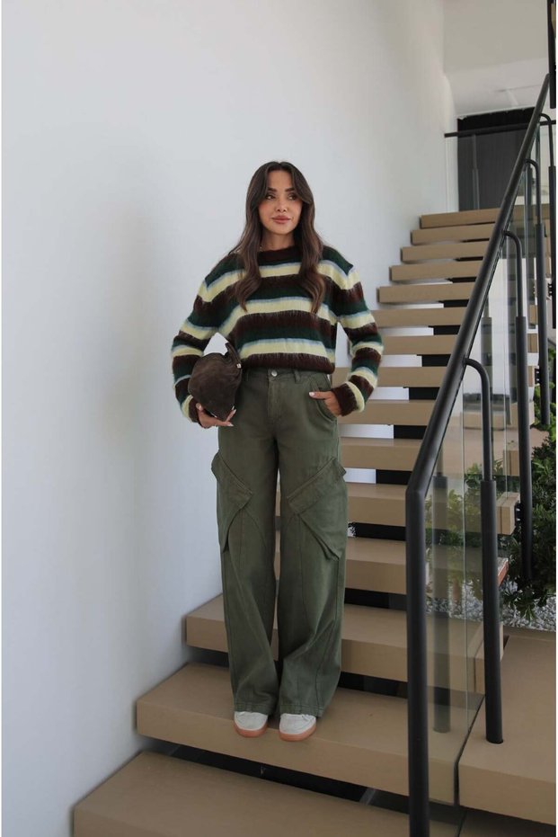 Khaki Cross-Body Jeans with Pockets