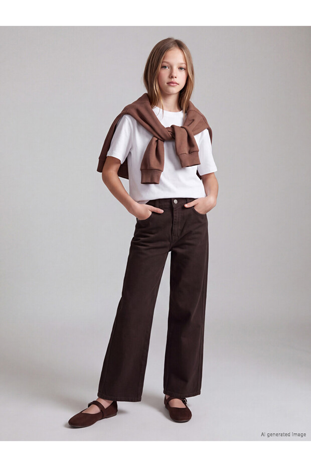 Trendy Picks from Kübra Butik: Wide-Leg Gabardine Pants for Girls
