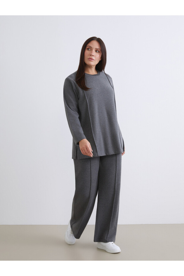 Trendy Picks from Kübra Butik: Plus-Size Women's Sweatpants with Drawstring Waist