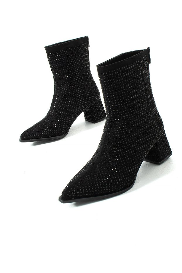 Women's Short Heeled Boots 00304