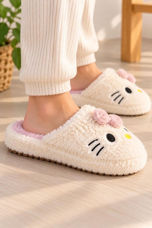 Peluş kadın Ev Terliği
