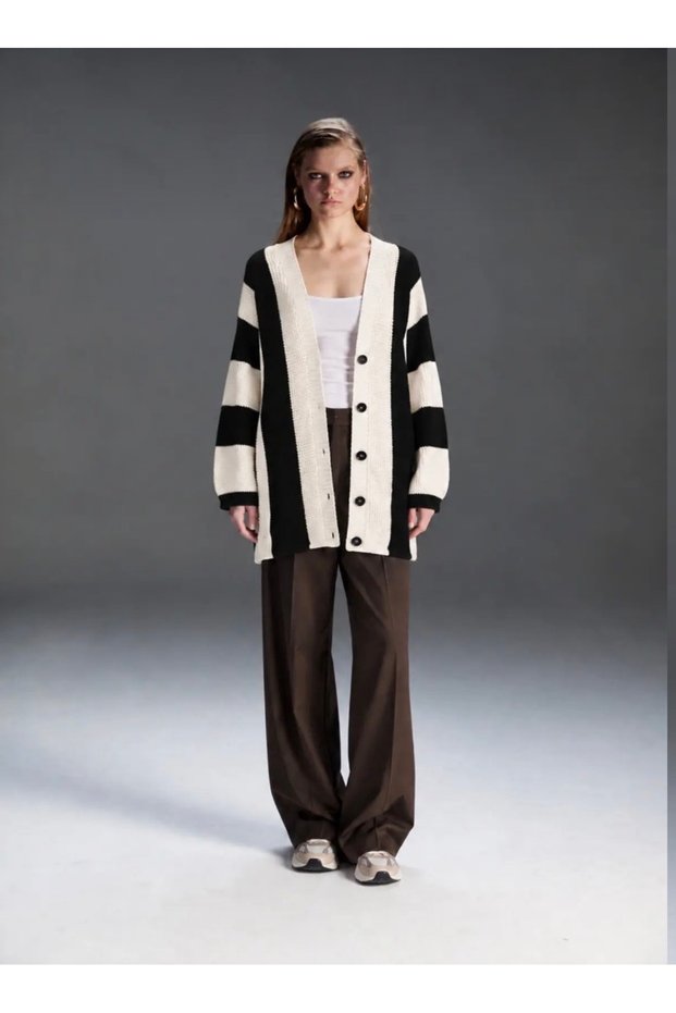 Women's Waffle-Textured, Color Block, Oversized Long Knit Cardigan