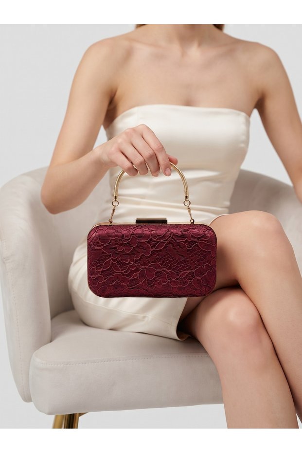 Burgundy Lace Women's Evening Clutch Bag with Gold Accents, Strappy Chain Strap, and Handle—Perfect for Weddings and Engagements