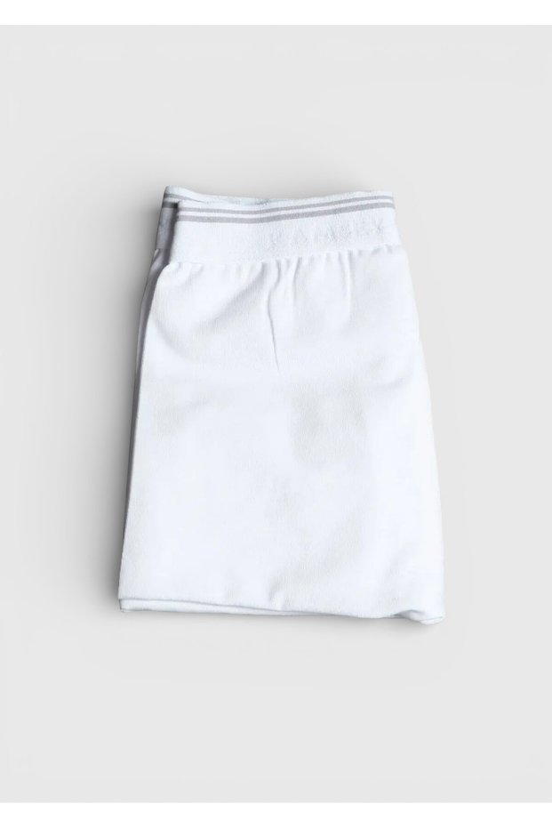White Boxers