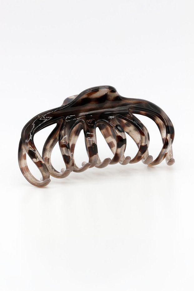 Claw-Style Buckled Clip