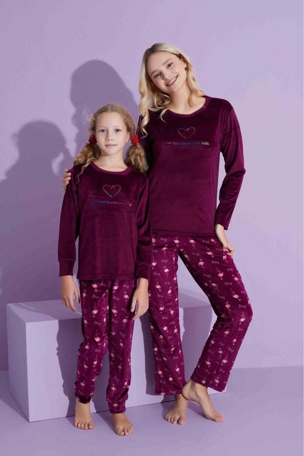 Women's French Velvet Burgundy Flamingo-Print Crew Neck Long-Sleeve Pajama Set