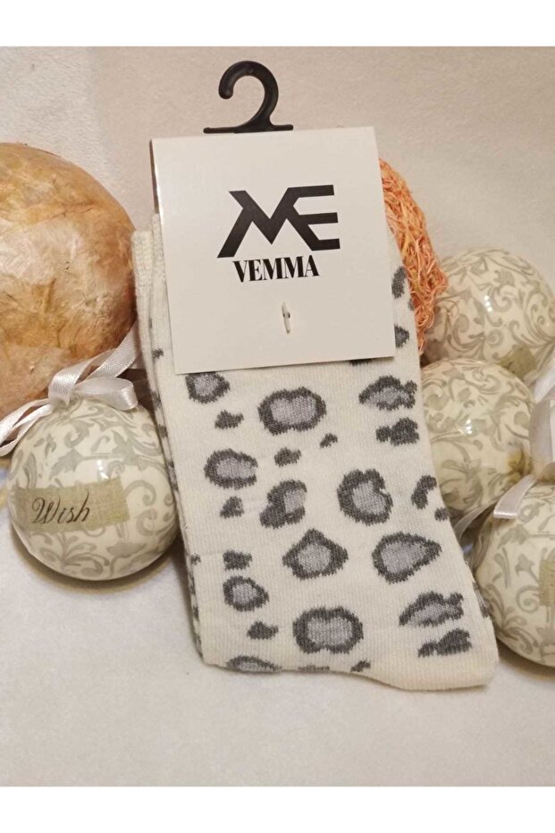 Leopard Pattern Socket - 1