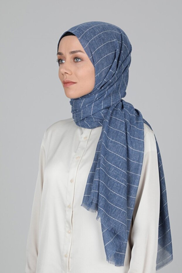 Women's Blue Berlin Shawl 0119