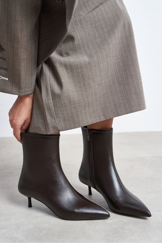 Shaw Brown Matte Zipper Detail Pointed Toe Women's Heeled Boots