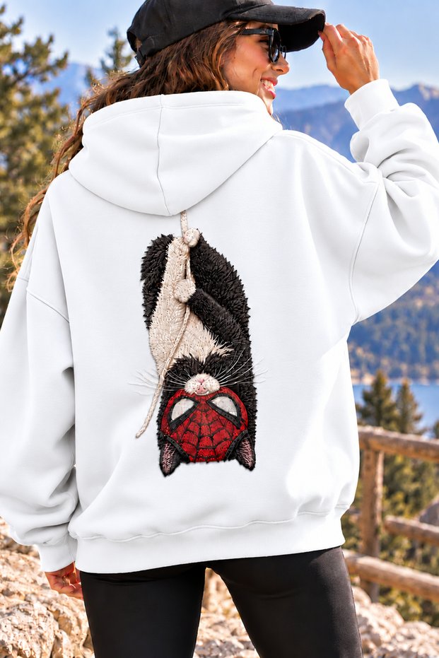 Unisex Oversized Hoodie with "Cat on a Rope" Back Print – Relaxed Casual Sweatshirt with Relaxed Fit