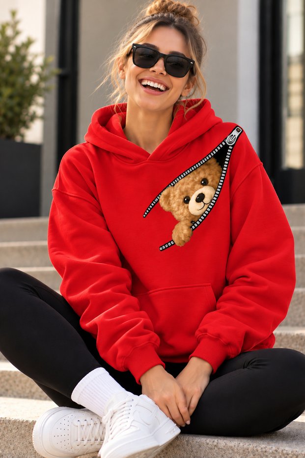Unisex Oversized Hoodie with a Cute Teddy Bear Print Visible Through the Zipper – Relaxed Casual Sweatshirt