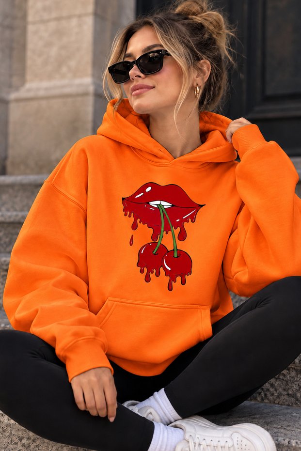 Unisex Oversized Hoodie with Lips and Cherries Print – Relaxed Casual Sweatshirt