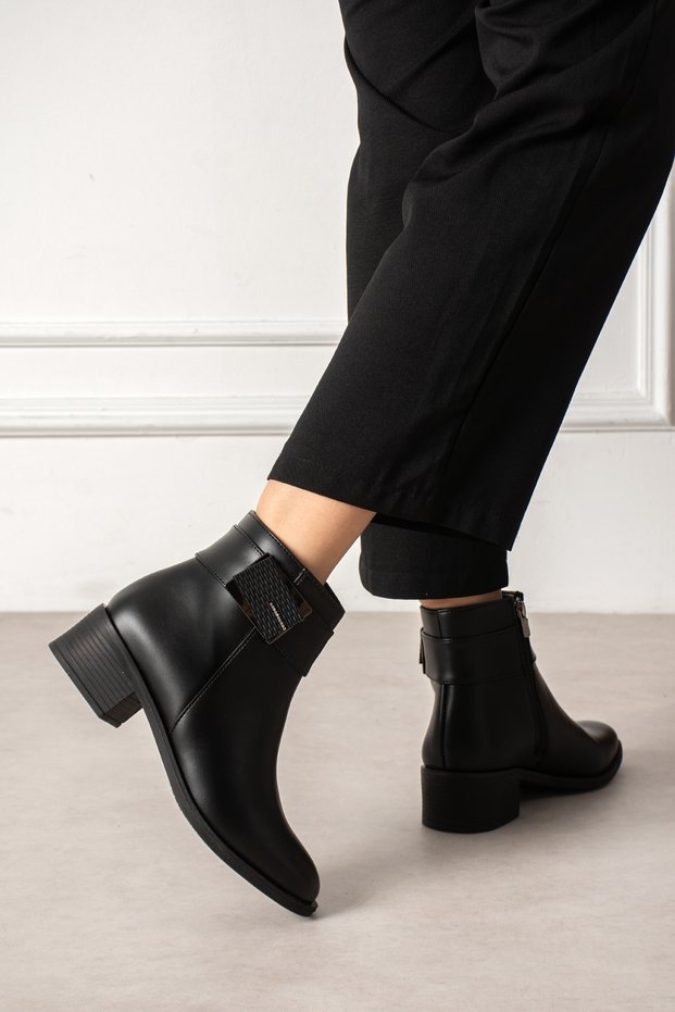 TNC 001 Zip-Up Boots with Buckle Detail