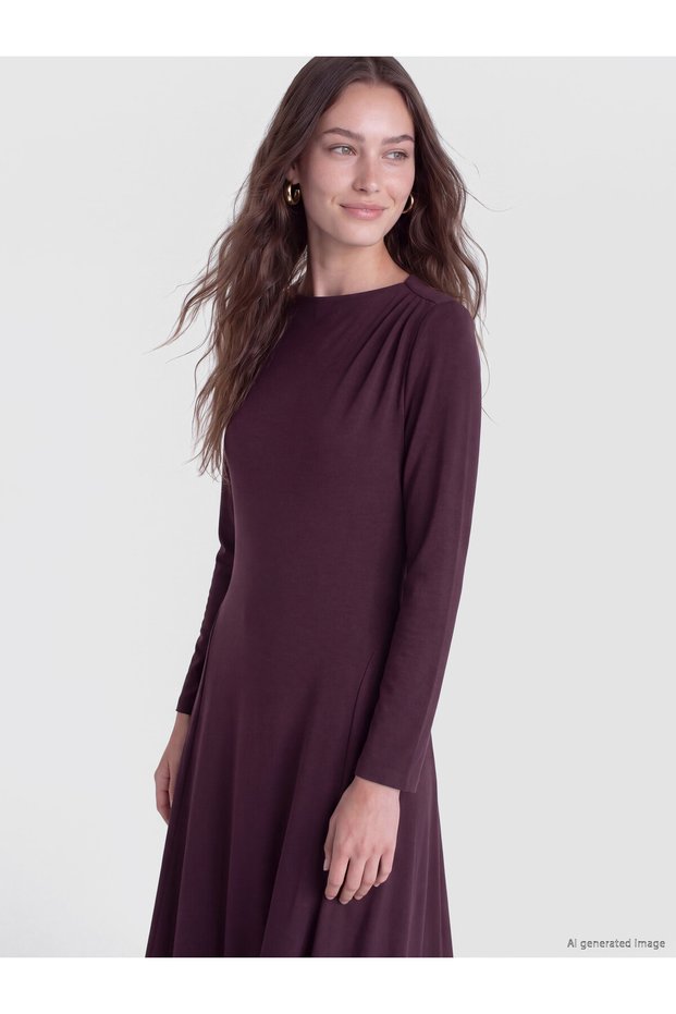 LCW Modest Purple Interlock Plain Slim-Fit Long Dress with an Oval Neckline—The ALITA CITY Difference