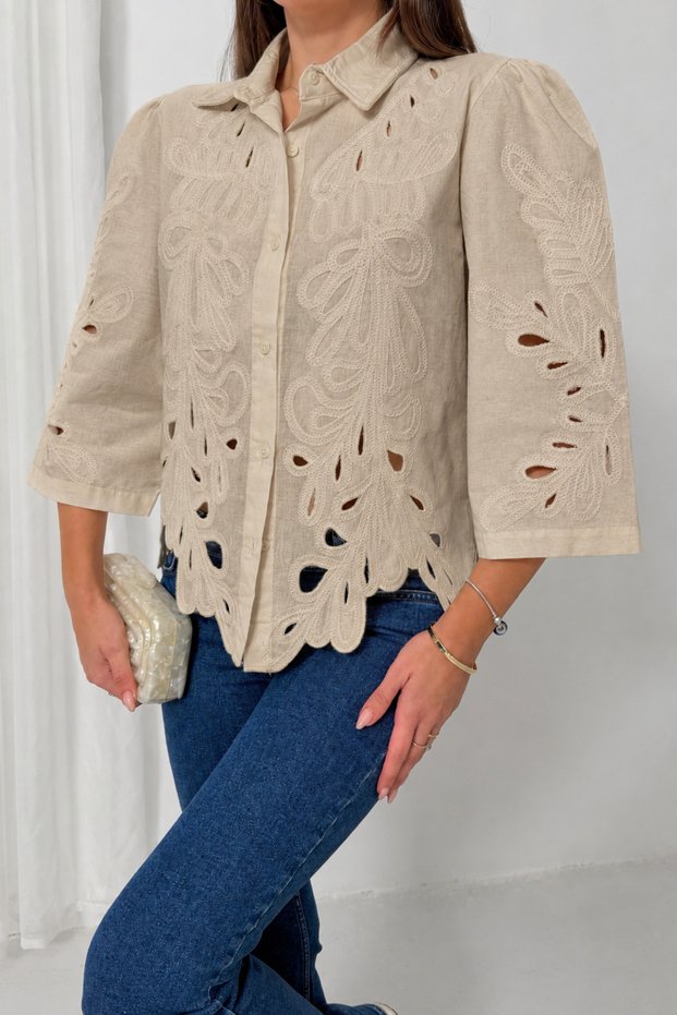 Women's Beige Guipure Lace and Embroidered Blouse QS6080