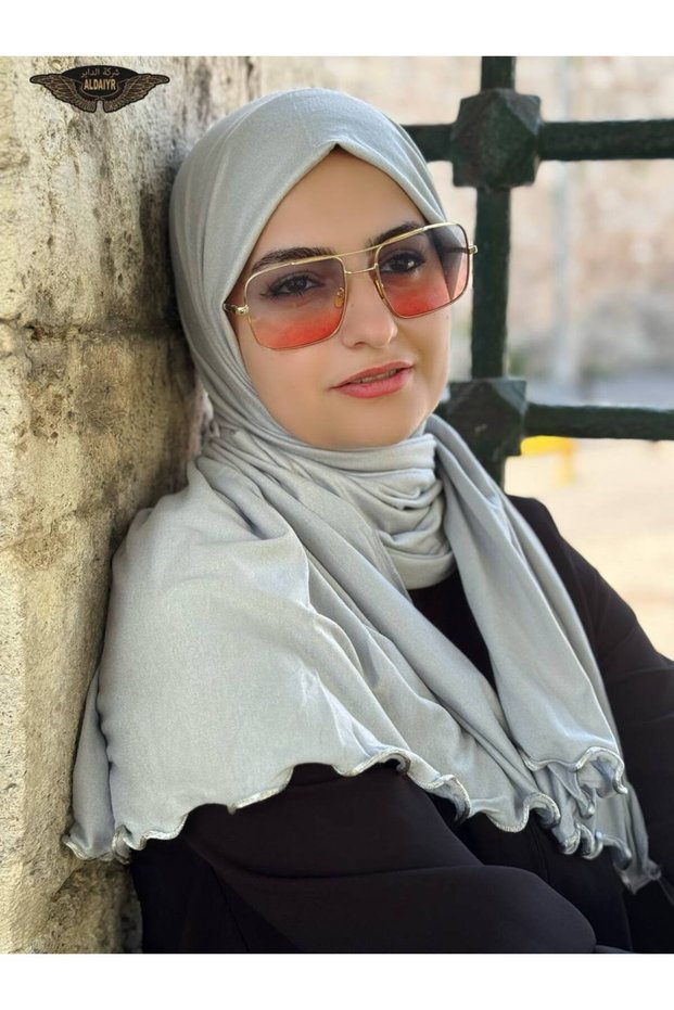 شال من القطن الممشط