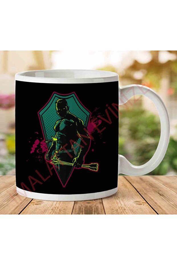كوب مطبوع على الجانبين من Resurrected Arrow