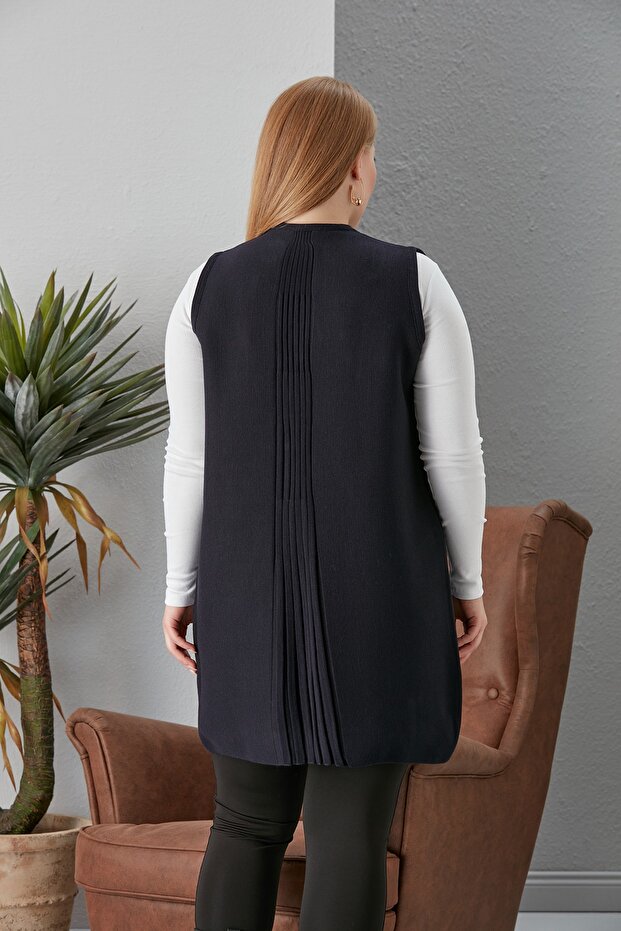 Taş Işlemeli Triko Yelek - 4