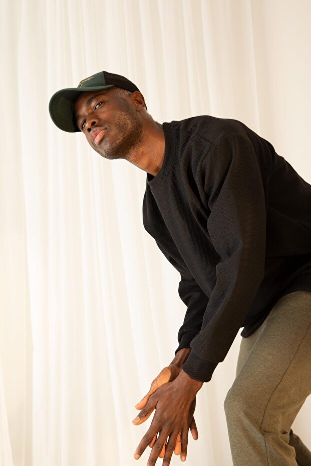 Oversize Fit Bisiklet Yaka Basic Sweatshirt - 1