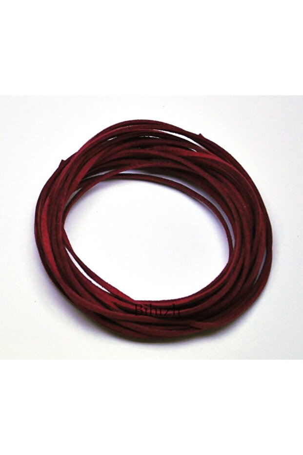 Suede Rope Red Color (5 Meters) Diameter: 3x1.5 Mm