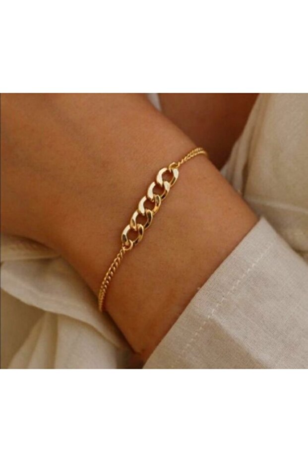 Gold Chain Stylish Bracelet
