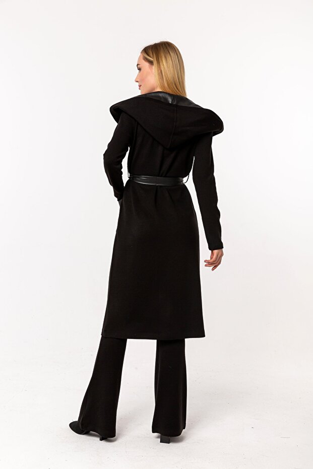 Siyah Kapüşonlu Şal Yaka Kuşak ve Cep Detay Triko Hırka - 7