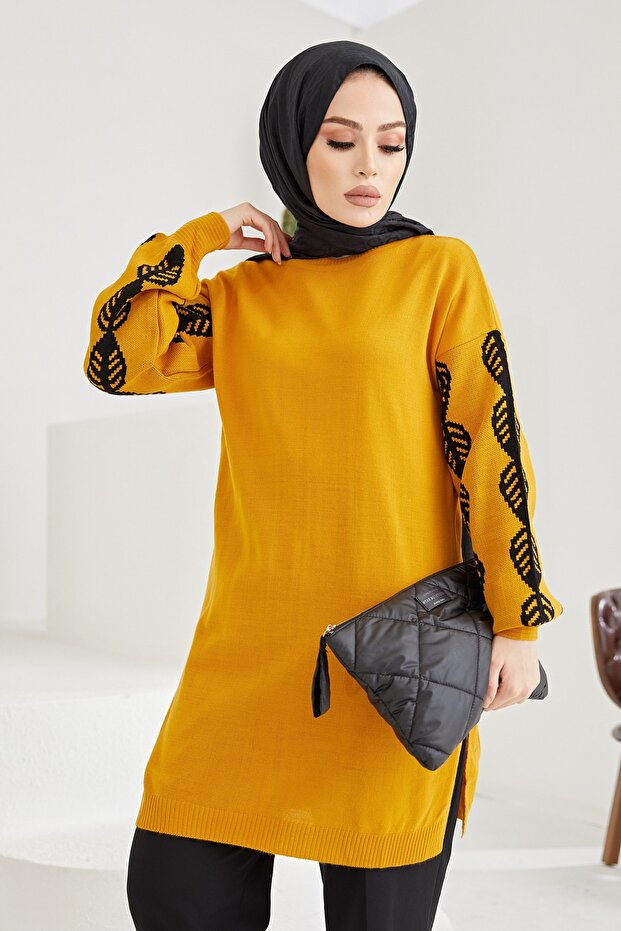 Kol Işlemeli Triko Kazak - 6